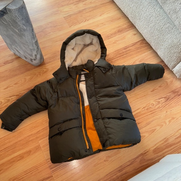 Zara Jacket - Picture 3 of 3